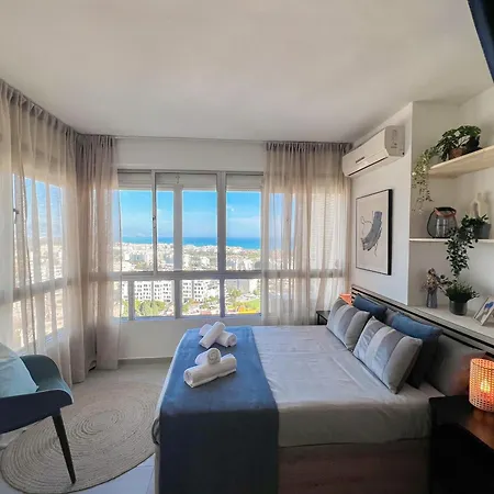 Апартаменты Cozy Aparment Sea Views La Torre *