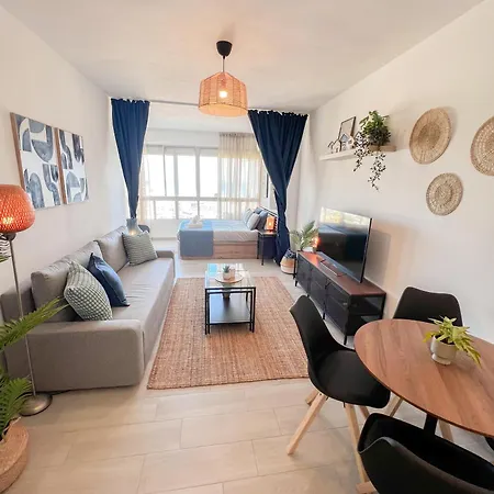 Daire Cozy Aparment Sea Views La Torre