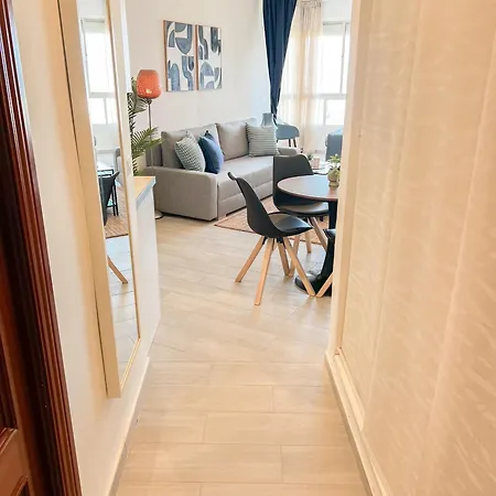 Lägenhet Cozy Aparment Sea Views La Torre